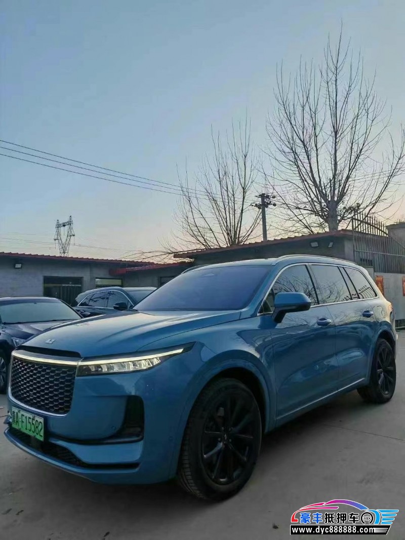 22年理想ONE轿车抵押车出售