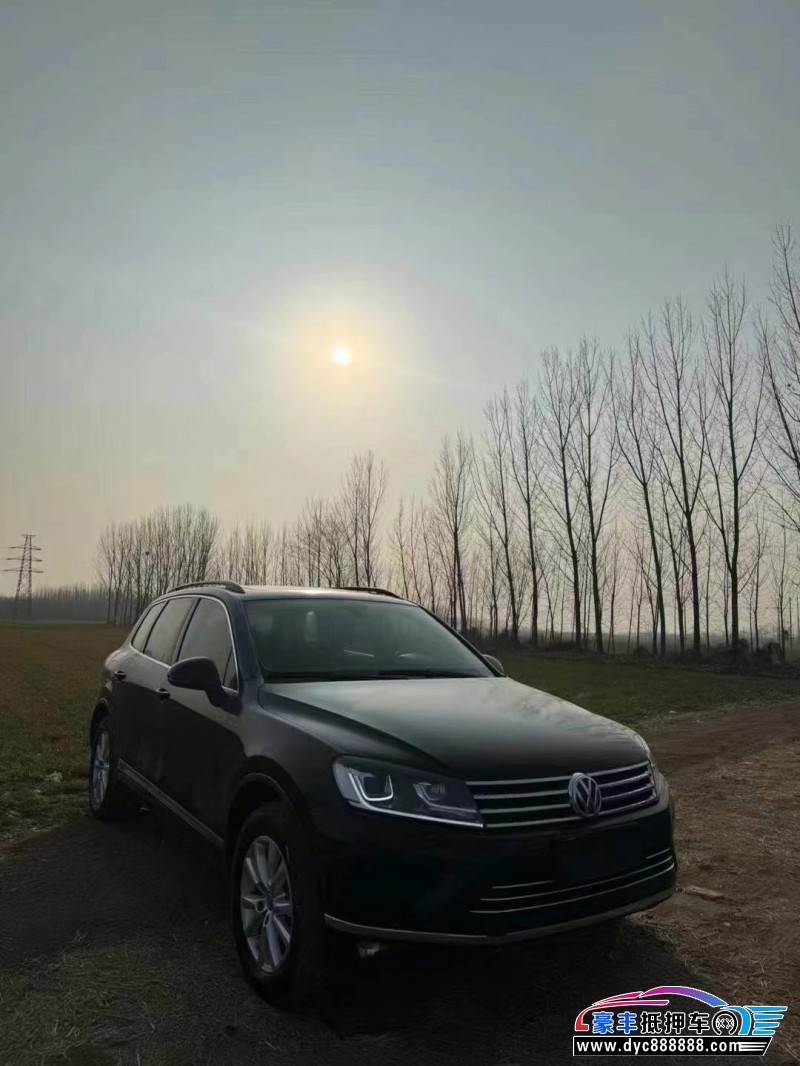 16年大众途锐轿车抵押车出售