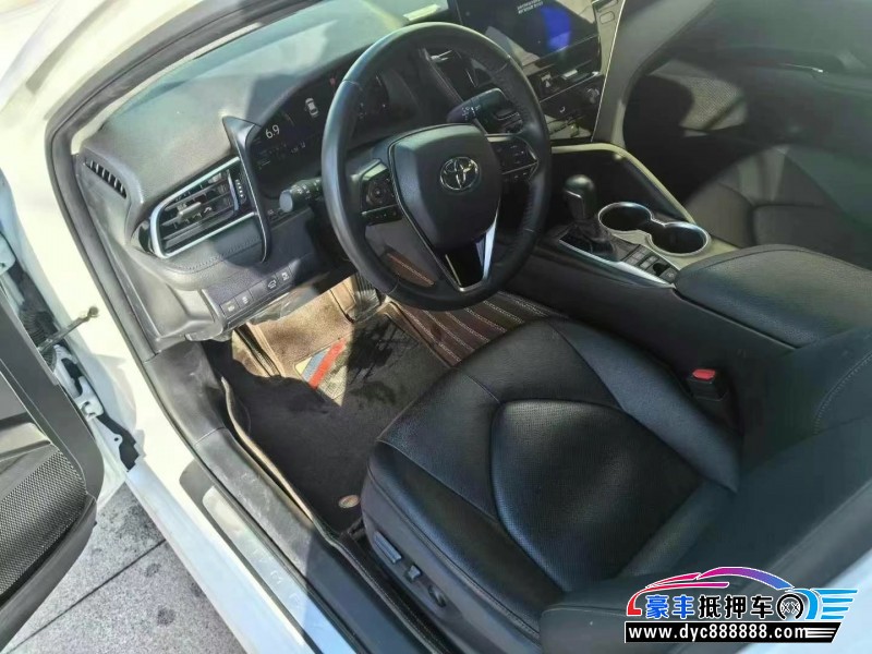 21年丰田凯美瑞轿车抵押车出售