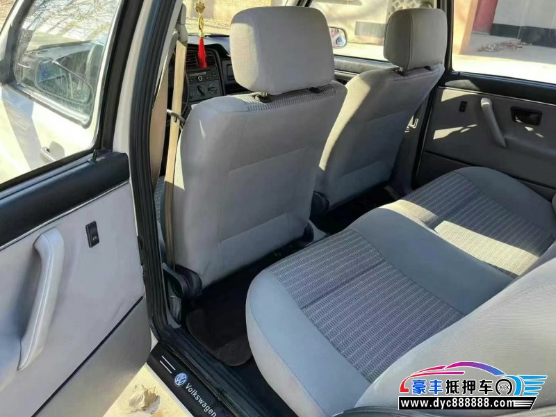 12年大众捷达轿车抵押车出售