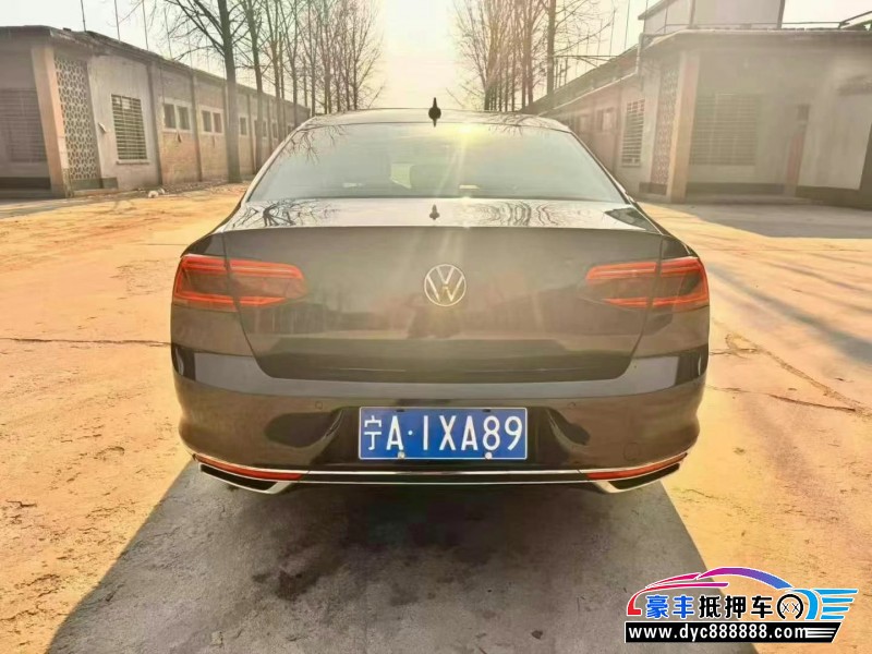 21年大众迈腾轿车抵押车出售