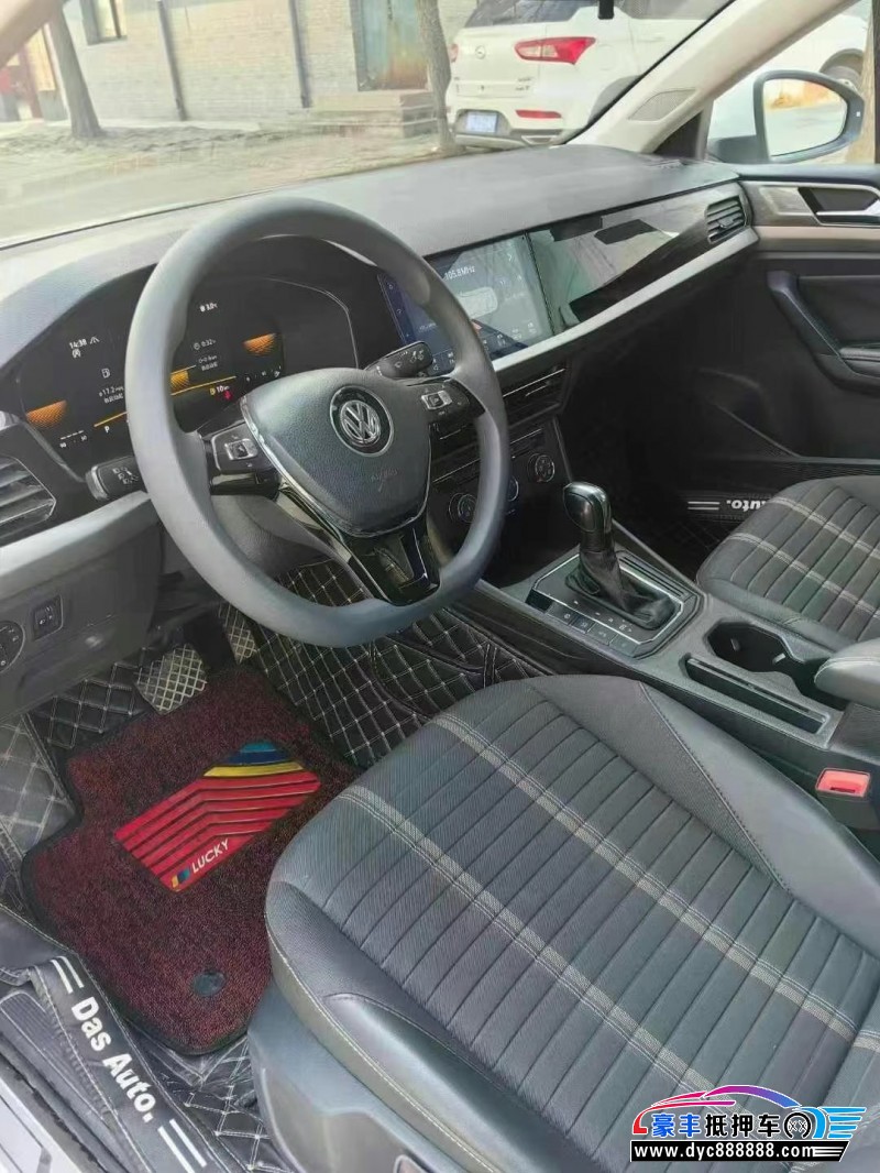 22年大众朗逸轿车抵押车出售