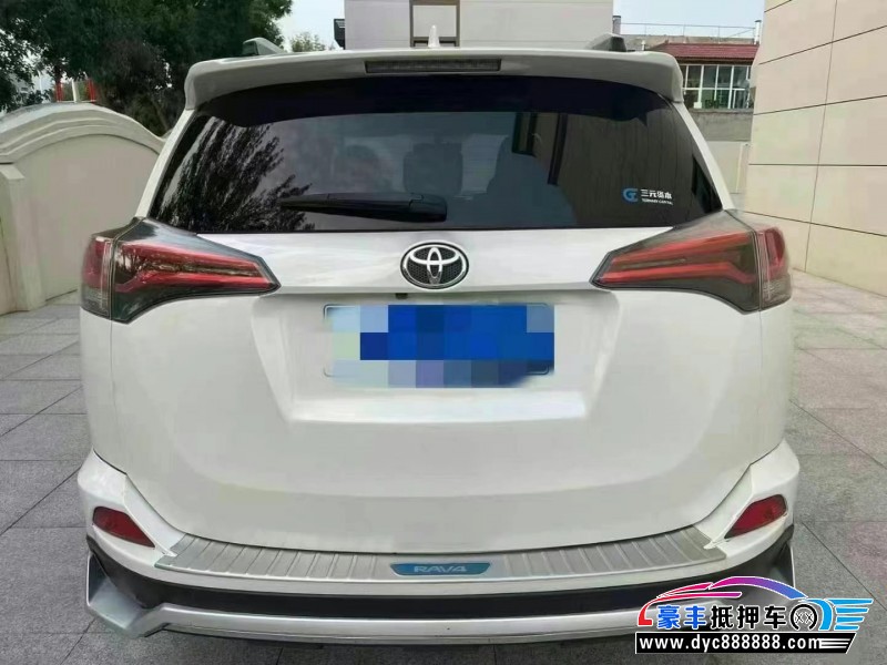 17年丰田RAV4轿车抵押车出售