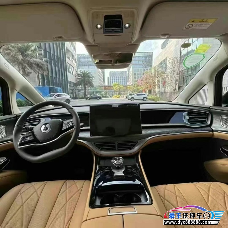 24年腾势D9轿车抵押车出售