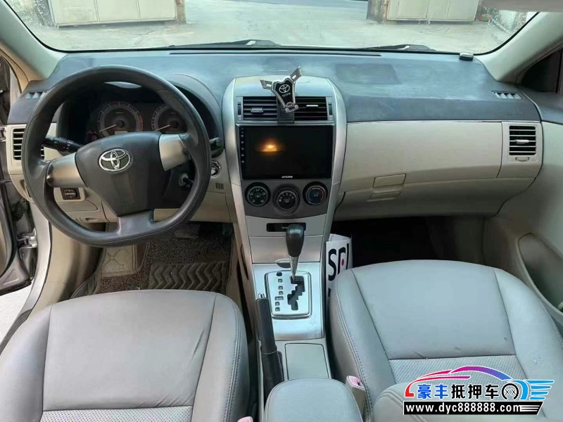 12年丰田卡罗拉轿车抵押车出售