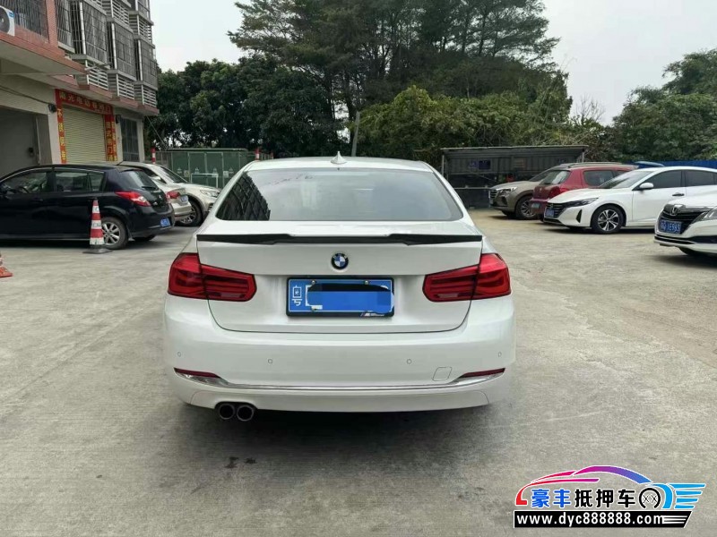 17年宝马3系轿车抵押车出售