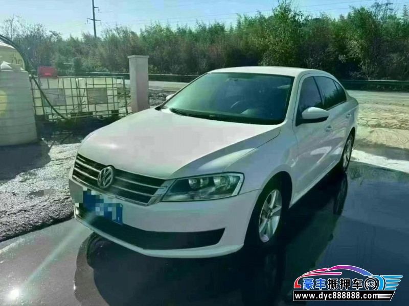 17年大众朗逸轿车抵押车出售