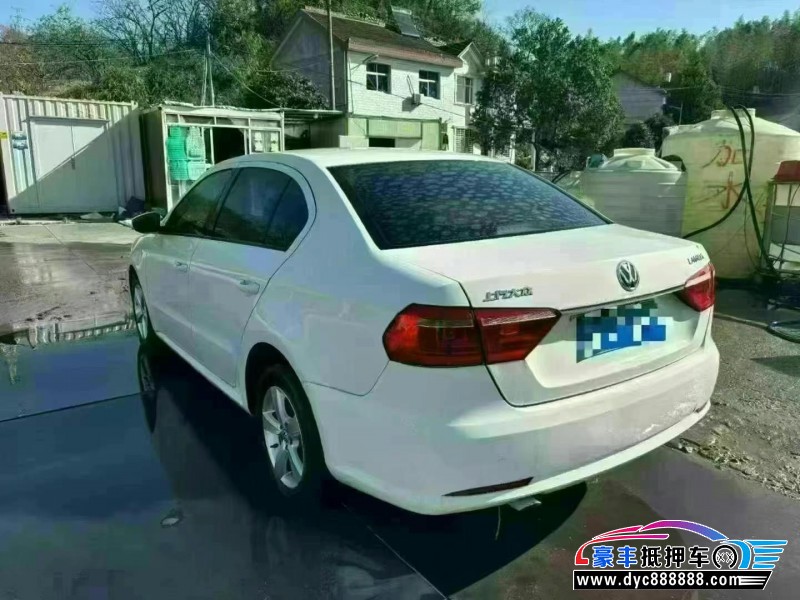 17年大众朗逸轿车抵押车出售