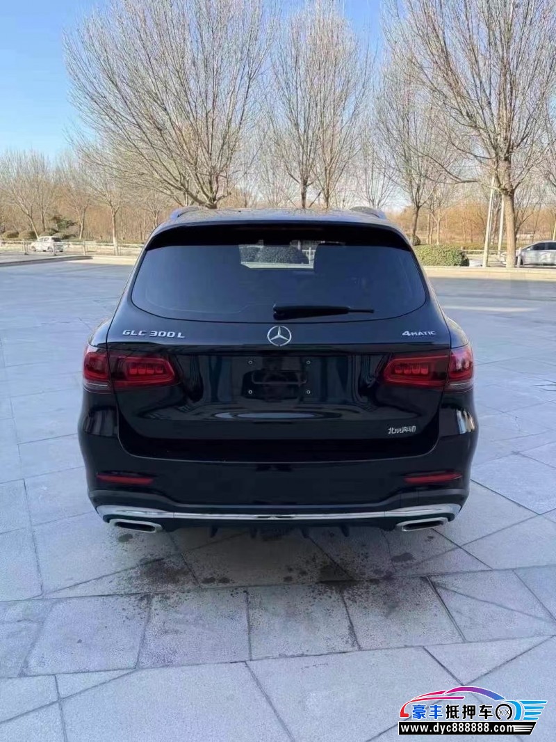 21年奔驰GLC轿车抵押车出售