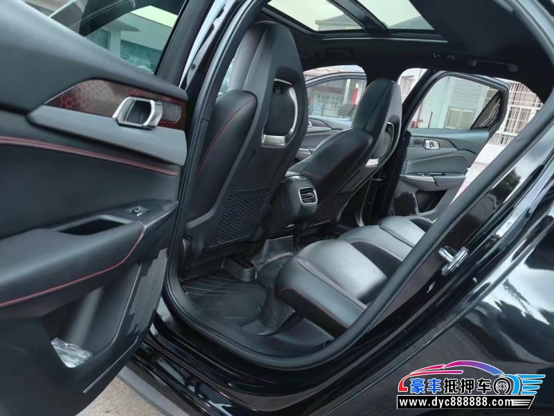 19年领克03轿车抵押车出售