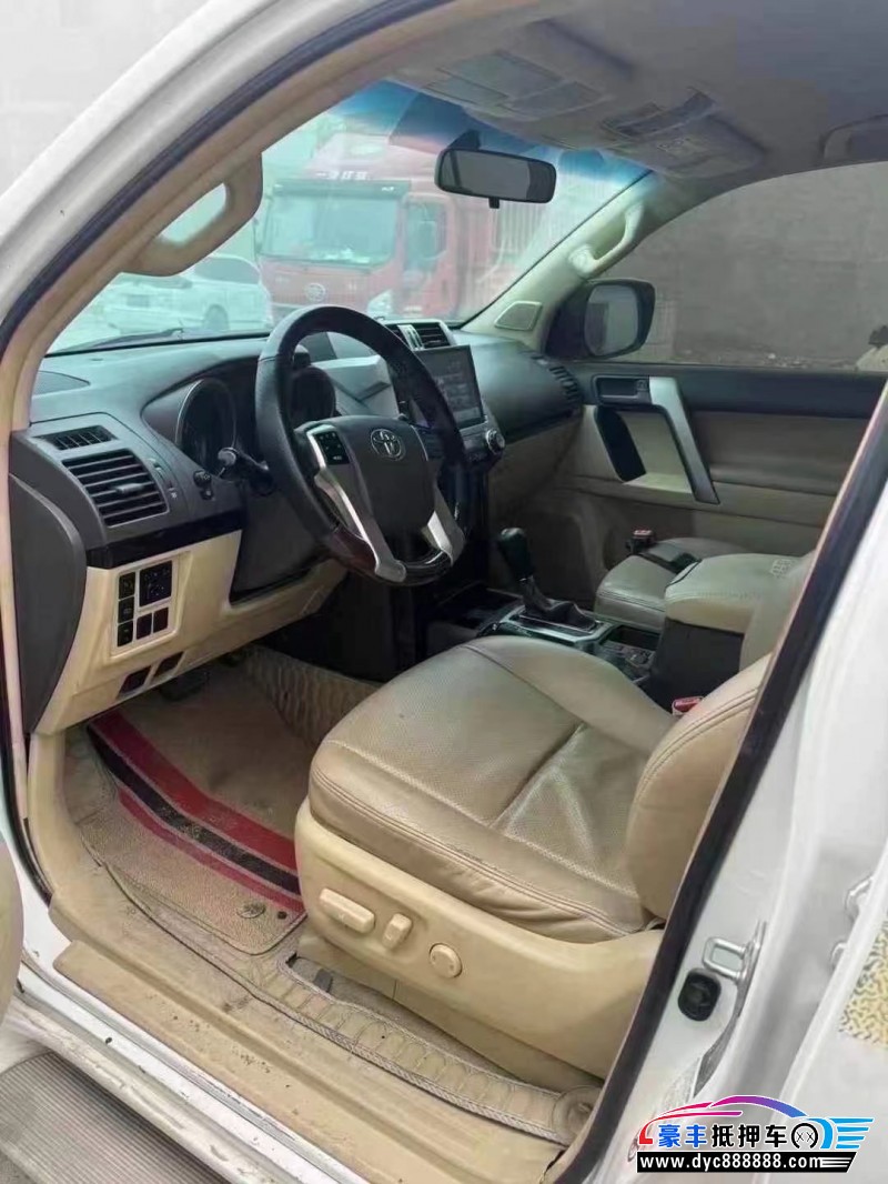 14年丰田普拉多（霸道）轿车抵押车出售