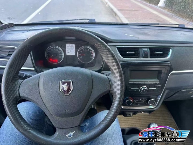 19年金杯海狮轿车抵押车出售