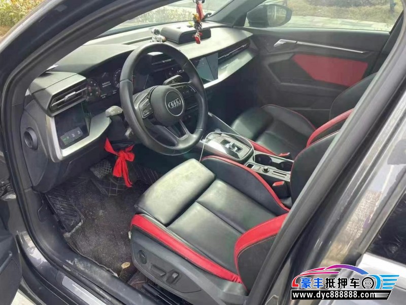 21年奥迪A3轿车抵押车出售