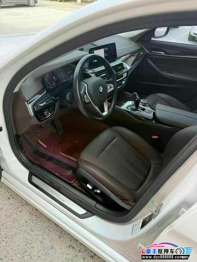 20年宝马5系轿车抵押车出售