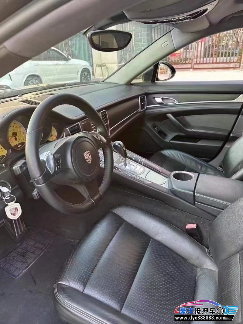 11年保时捷帕纳梅拉轿车抵押车出售