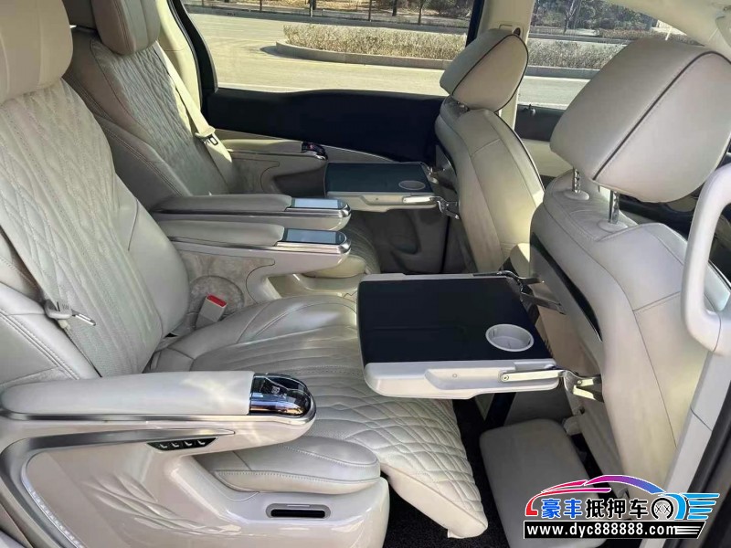 21年别克GL8轿车抵押车出售