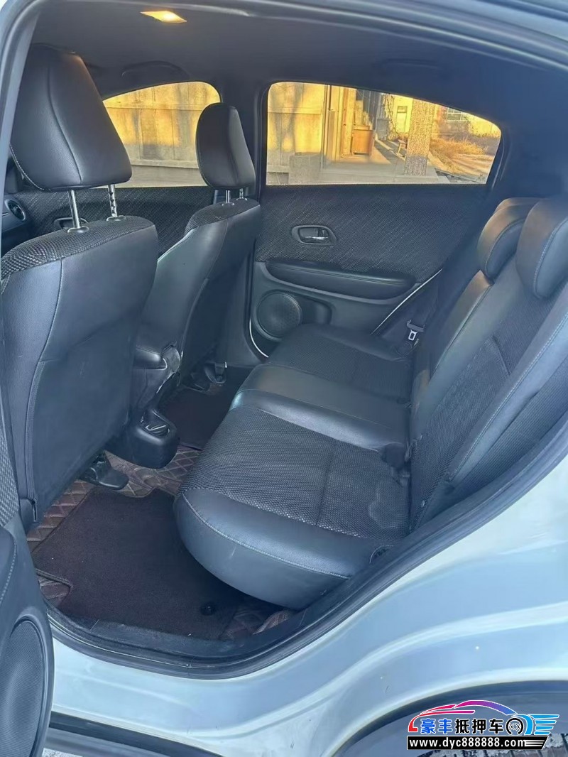 18年本田XRV轿车抵押车出售