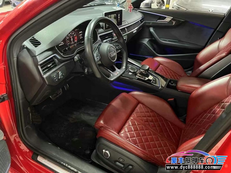 18年奥迪S4轿车抵押车出售