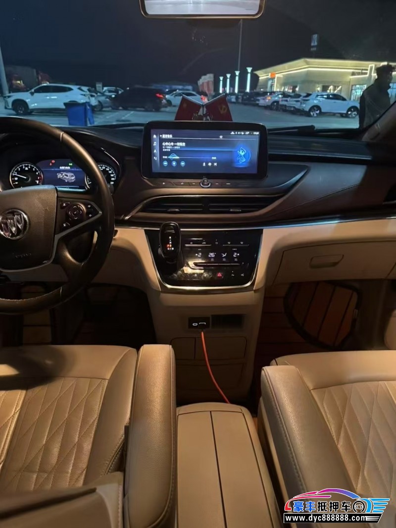 21年别克GL8轿车抵押车出售