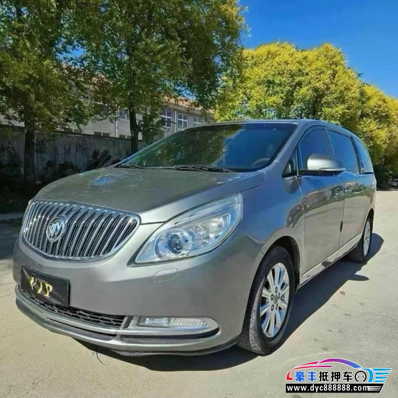 13年别克GL8轿车抵押车出售