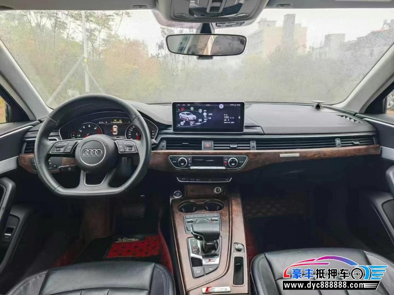 18年奥迪A4L轿车抵押车出售