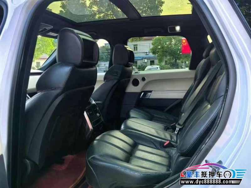 15年路虎揽胜运动轿车抵押车出售