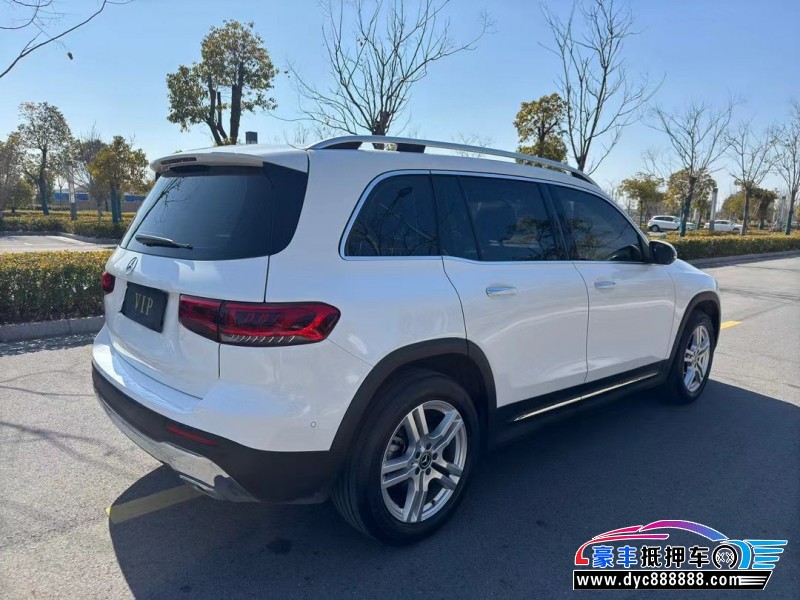 22年奔驰GLB轿车抵押车出售