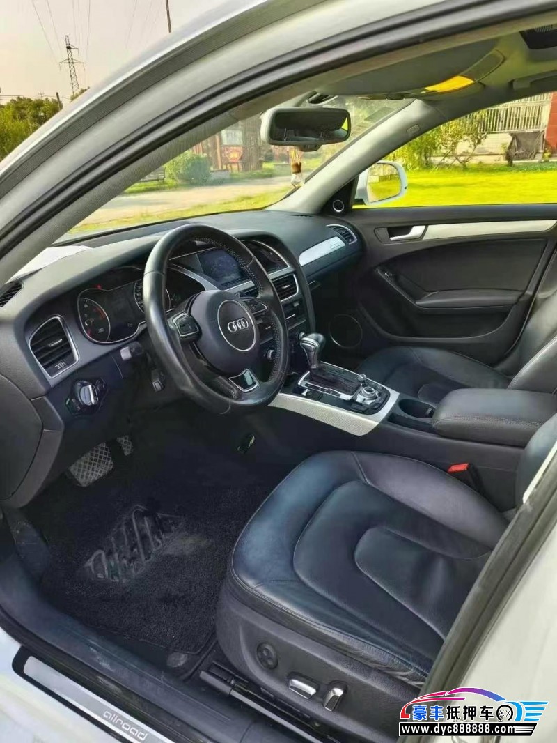 15年奥迪A4轿车抵押车出售