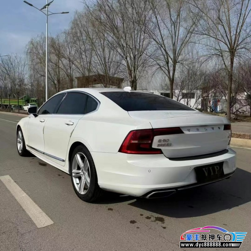 18年沃尔沃S90轿车抵押车出售