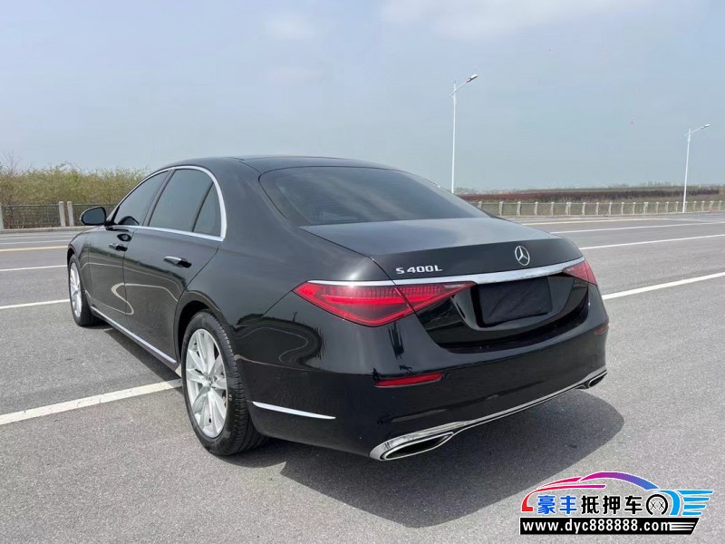 22年奔驰S轿车抵押车出售
