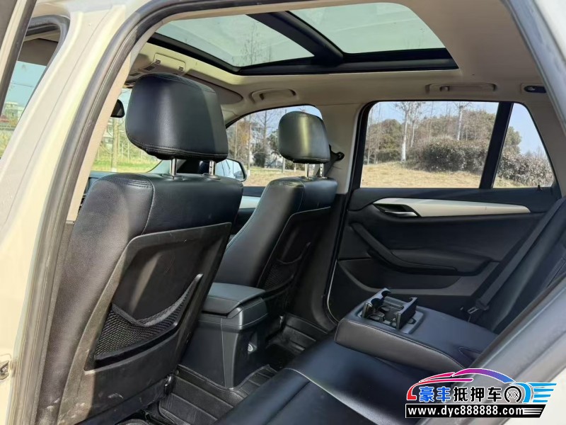 14年宝马X1轿车抵押车出售