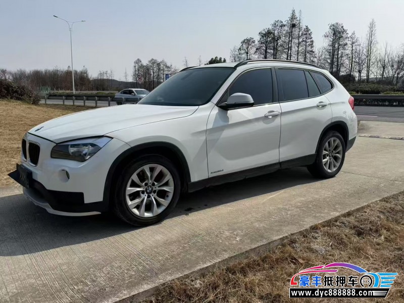 14年宝马X1轿车抵押车出售