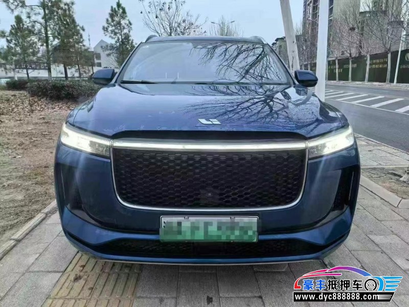 21年理想ONE轿车抵押车出售