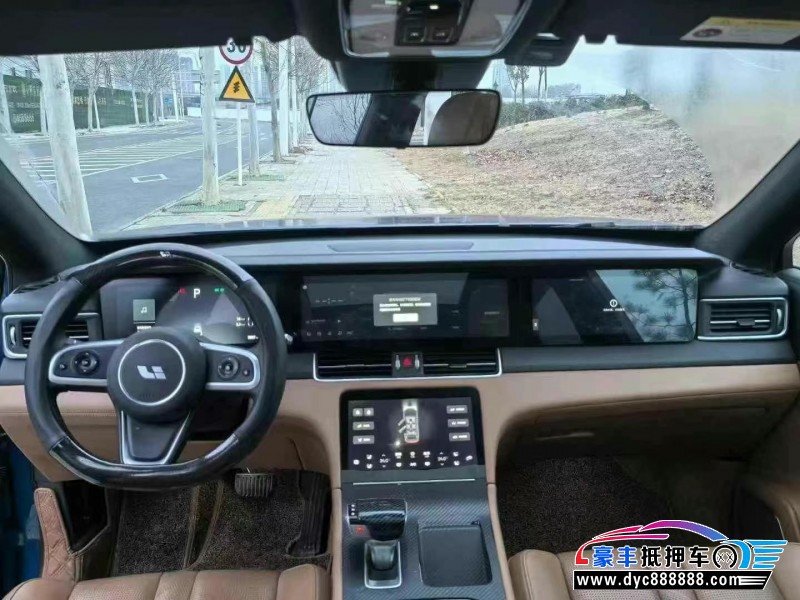 21年理想ONE轿车抵押车出售