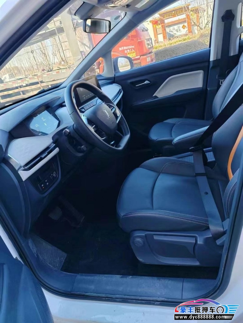 24年奔腾奔腾NAT轿车抵押车出售