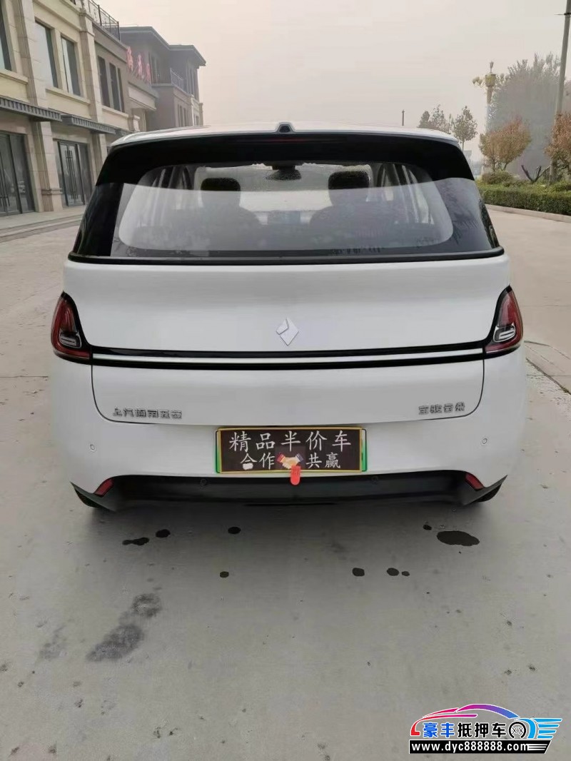 24年宝骏云朵轿车抵押车出售