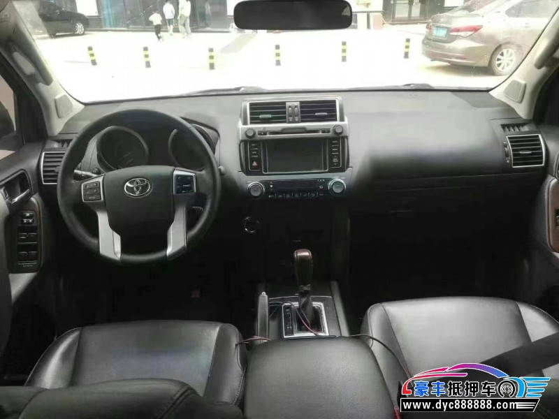 14年丰田普拉多（霸道）轿车抵押车出售