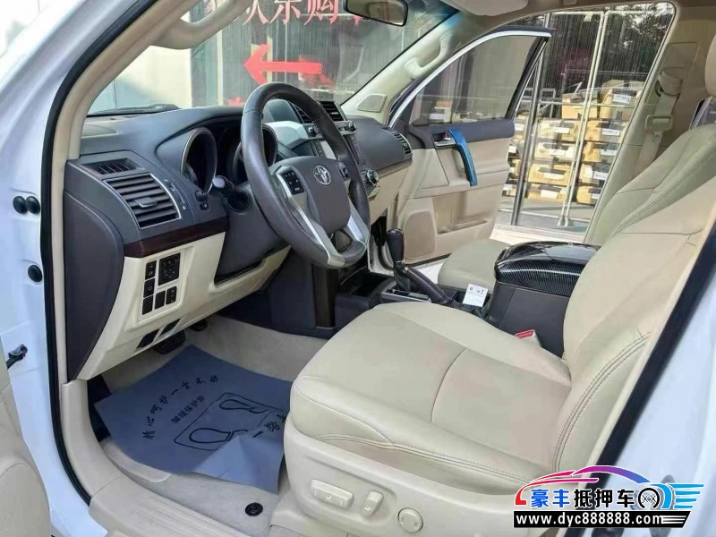 14年丰田普拉多（霸道）轿车抵押车出售