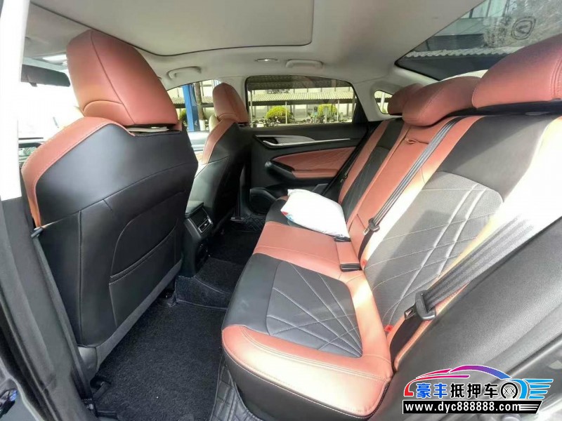 23年长安逸动轿车抵押车出售