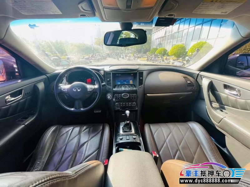 12年英菲尼迪FX35轿车抵押车出售