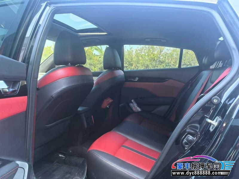 22年东风风神奕炫轿车抵押车出售