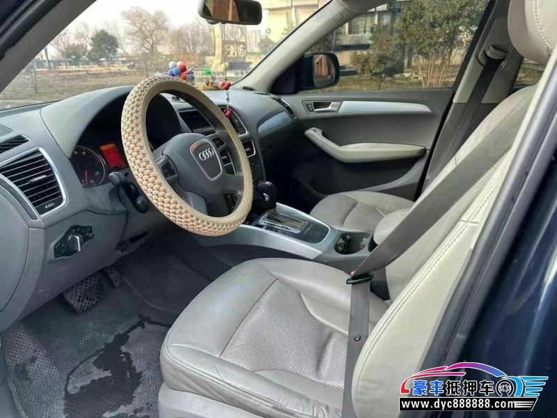 12年奥迪Q5轿车抵押车出售