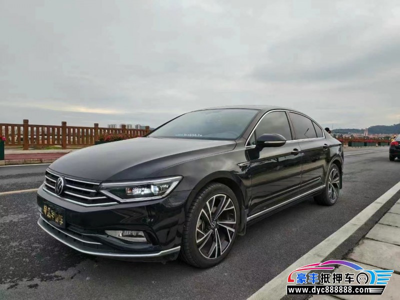 22年大众迈腾轿车抵押车出售