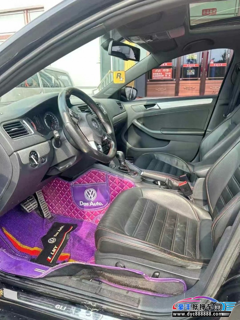 15年大众速腾轿车抵押车出售