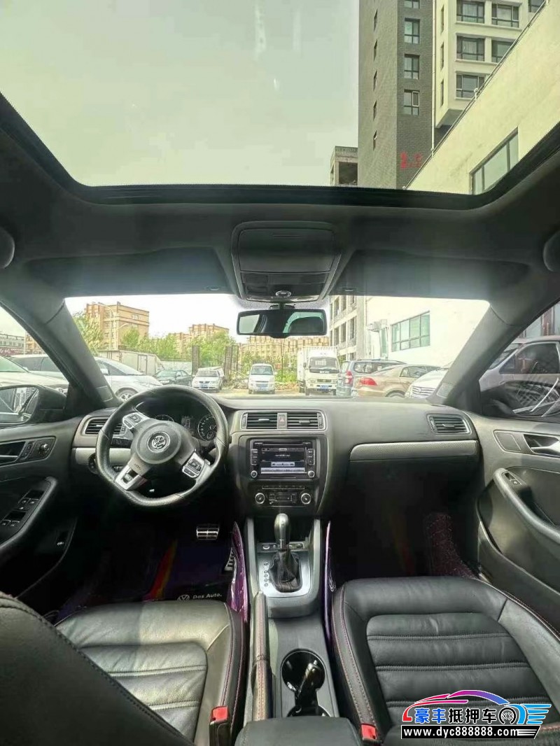 15年大众速腾轿车抵押车出售