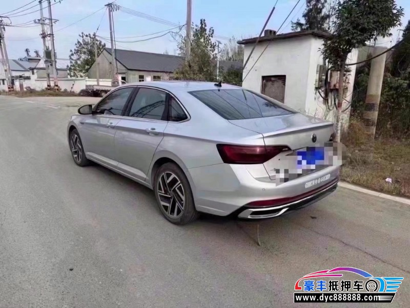 22年大众速腾轿车抵押车出售