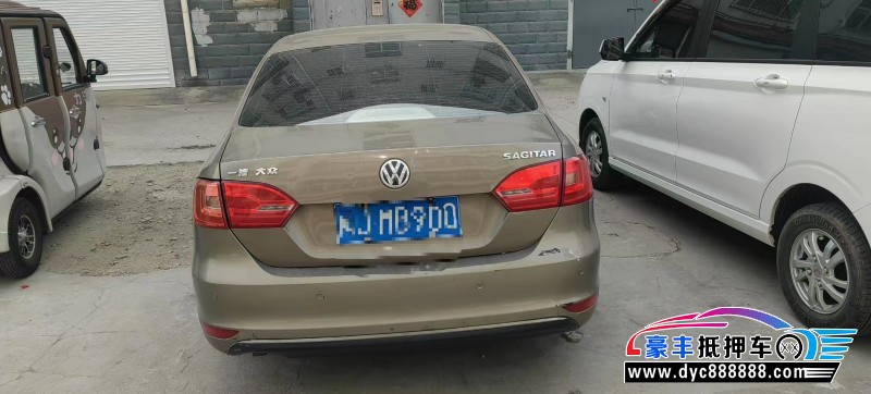 12年大众速腾轿车抵押车出售