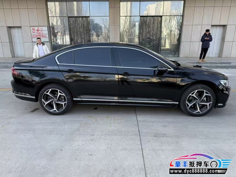 23年大众迈腾轿车抵押车出售