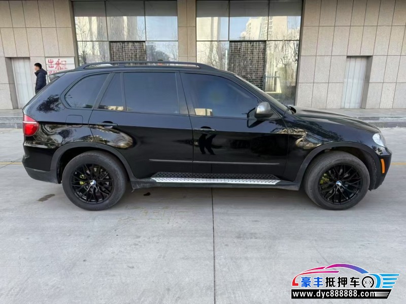 13年宝马X5轿车抵押车出售