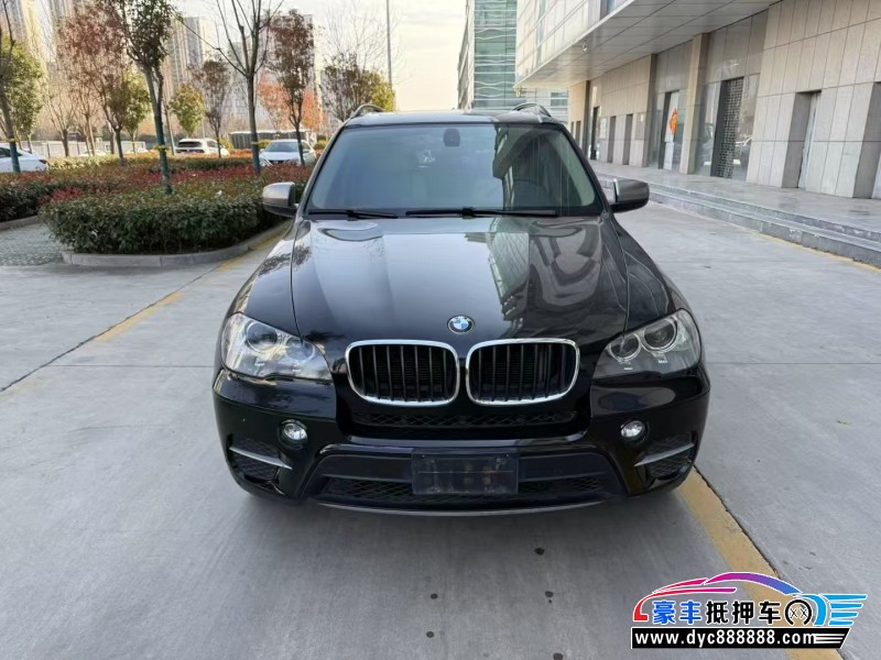 13年宝马X5轿车抵押车出售
